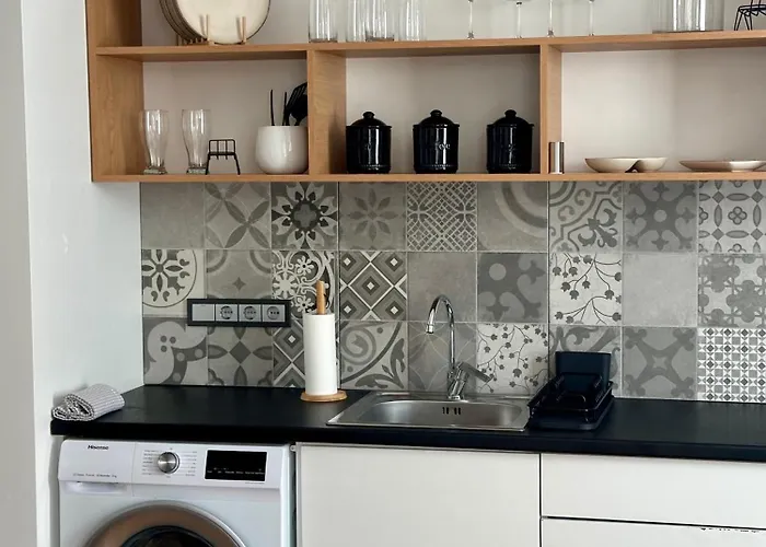 Amre - Quiet & Cozy In Center - Self Check-in *