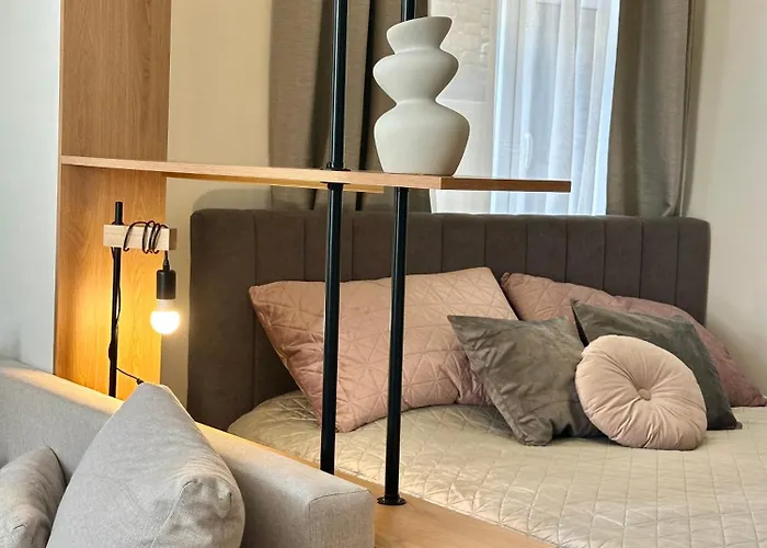 Апартаменты Amre - Quiet & Cozy In Center - Self Check-in *