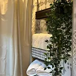Amre - Quiet & Cozy In Center - Self Check-in